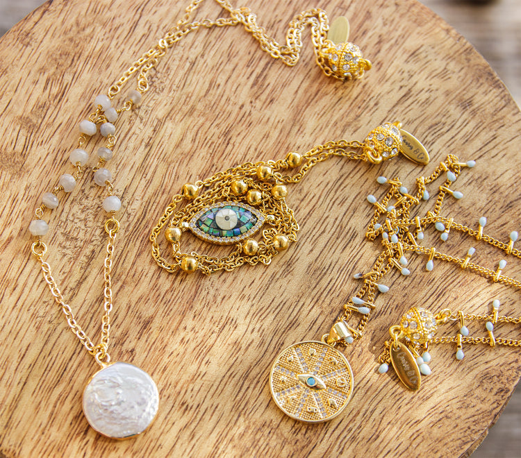 COLLIER