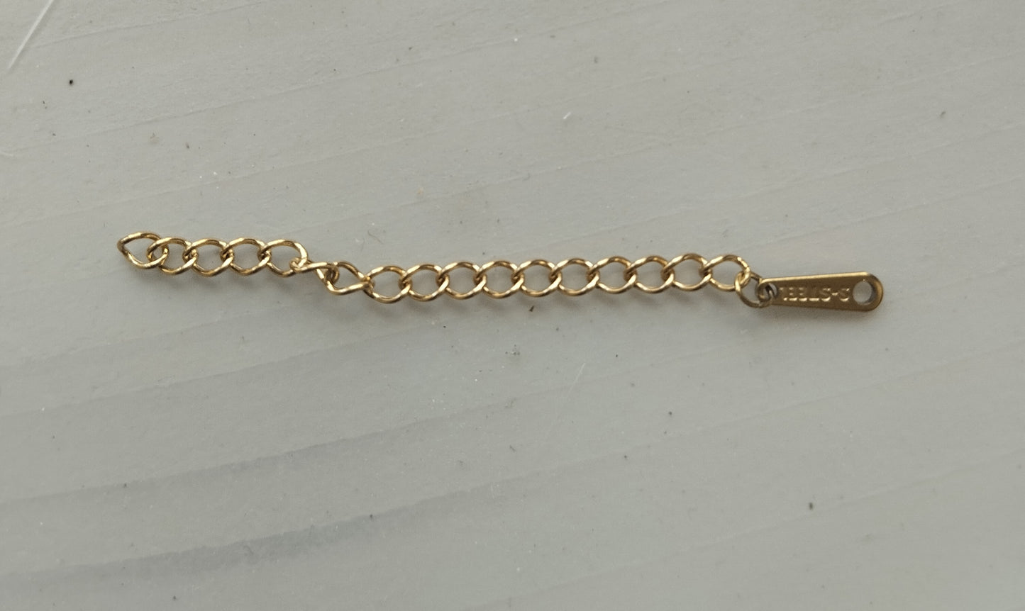 collier carte tarot 'l'imperatrice et chaine en laiton doré - caurisandco