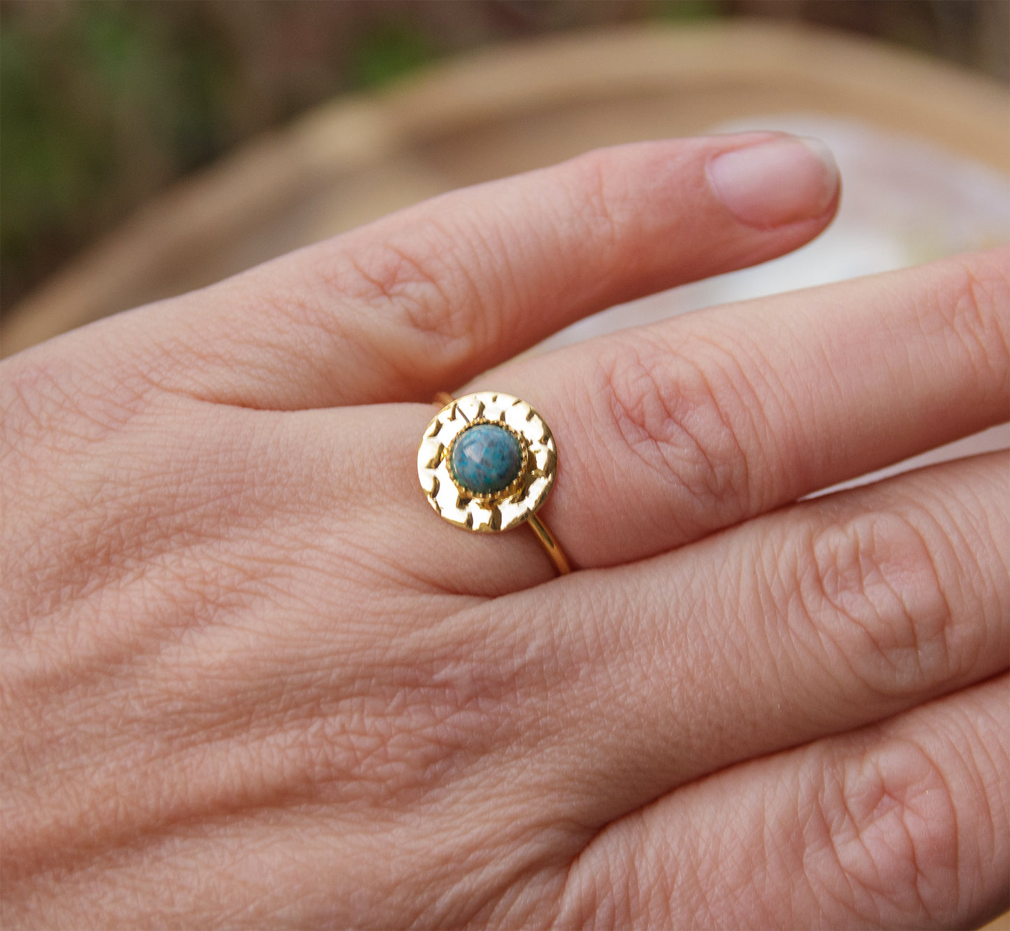 Bague sequin martelé plateau 6mm laiton doré