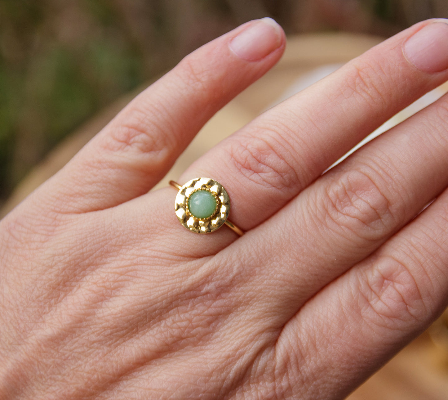 Bague sequin martelé plateau 6mm laiton doré