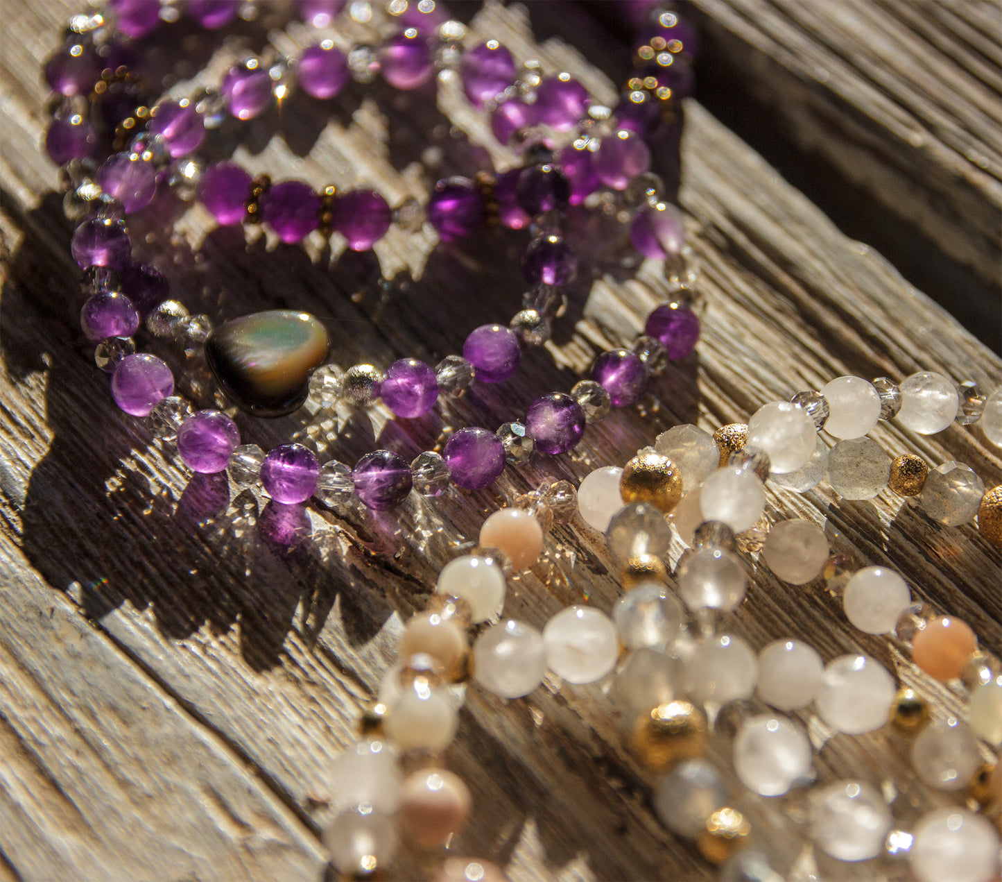 Bracelet femme amethyste et perles en verre facettée - caurisandco