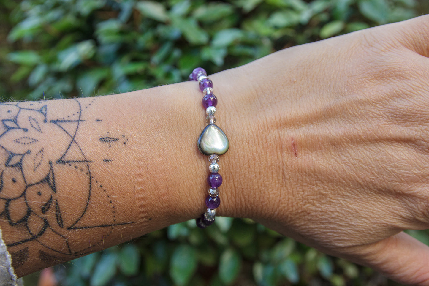 bracelet femme coeur nacre et amethyste - caurisandco