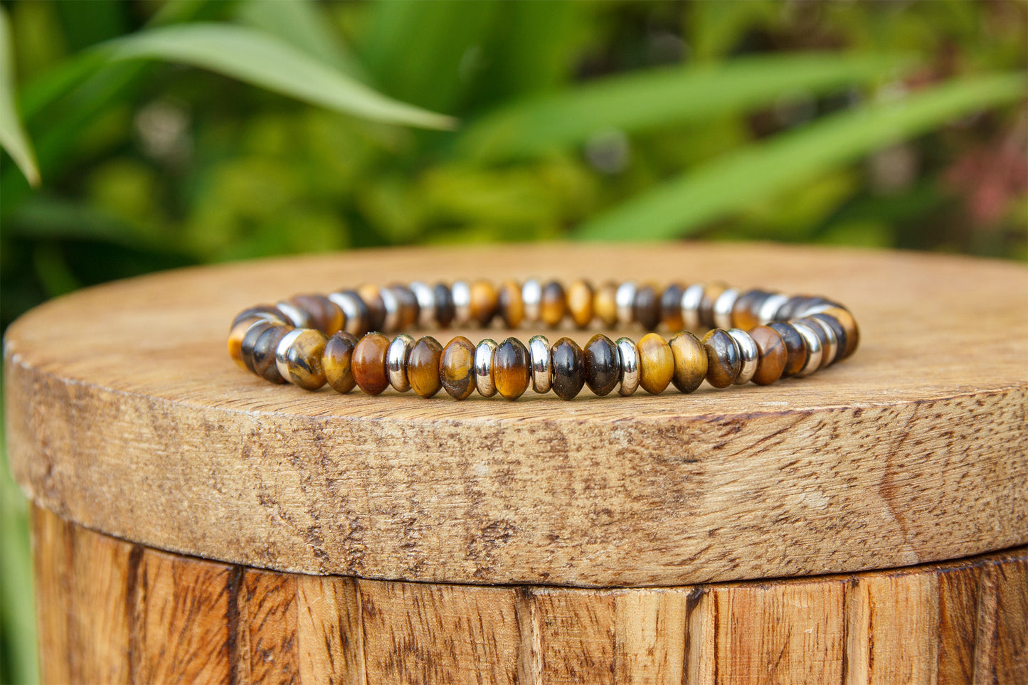 Bracelet perles en rondelle d'oeil de tigre de 6 mm