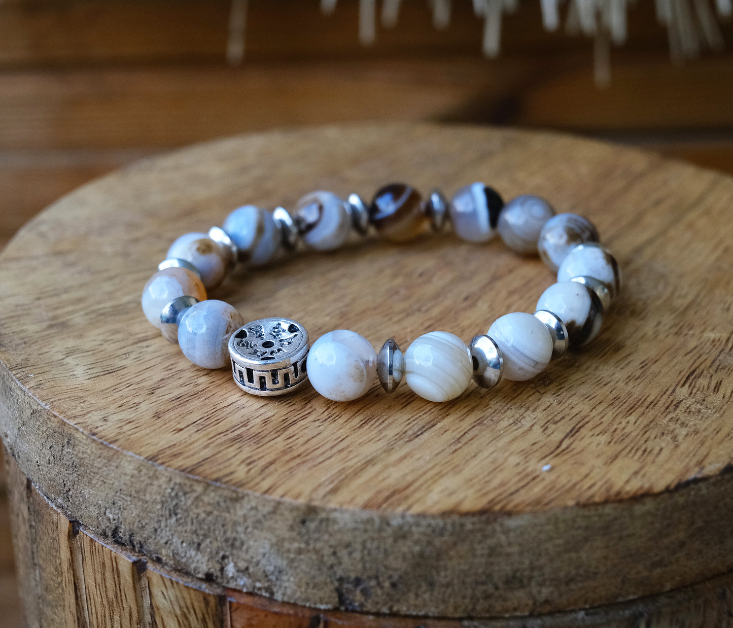 bracelet homme agate du Botswana et perles en acier inox avec mantra