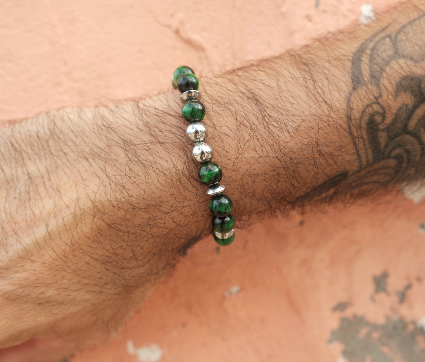 Bracelet perles oeil de tigre teintée verte et hematite argenté 8 mm - caurisandco