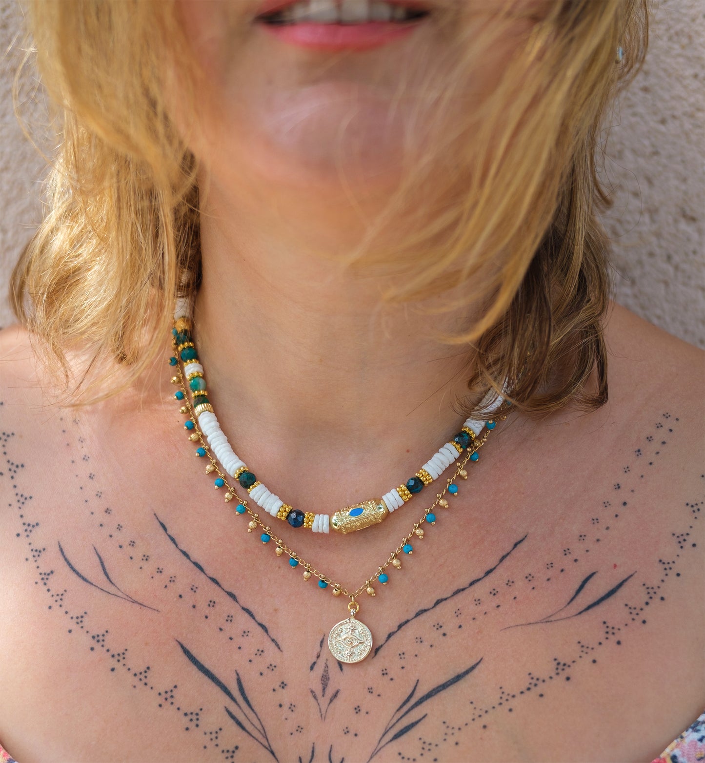 Collier femme chaine rosaire en turquoise et pendentif oeil