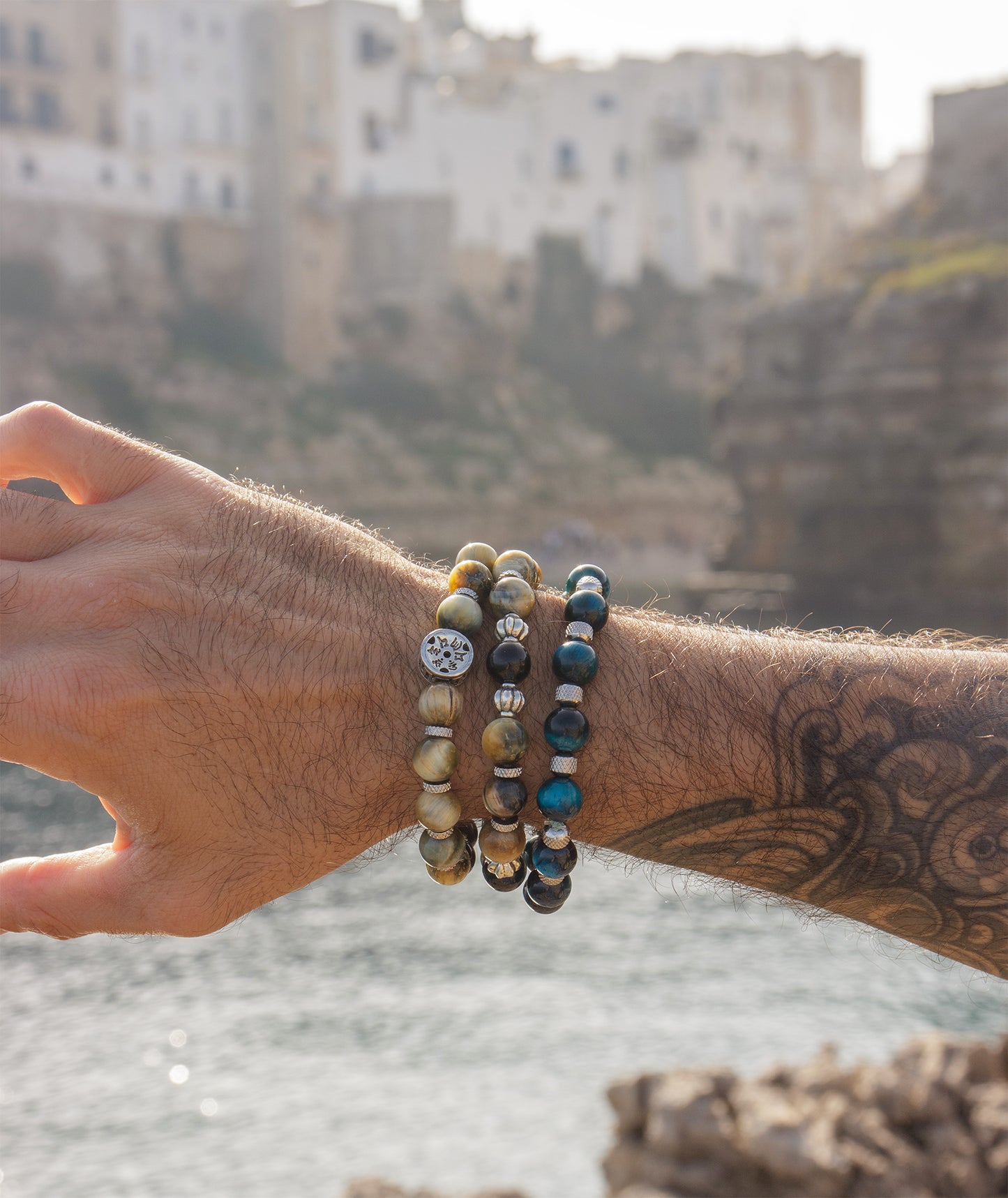 bracelet homme oeil de tigre jaune et obsidienne et perles en acier inox 10 mm