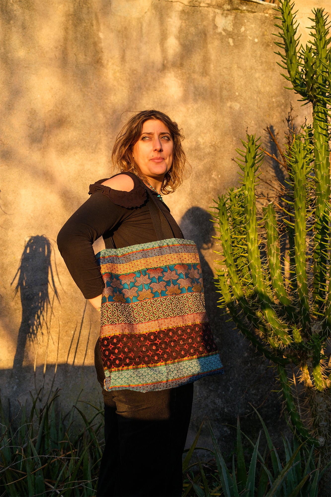sac tote bag jacquard motif ethnique PIECE UNIQUE 47cm47cm - caurisandco