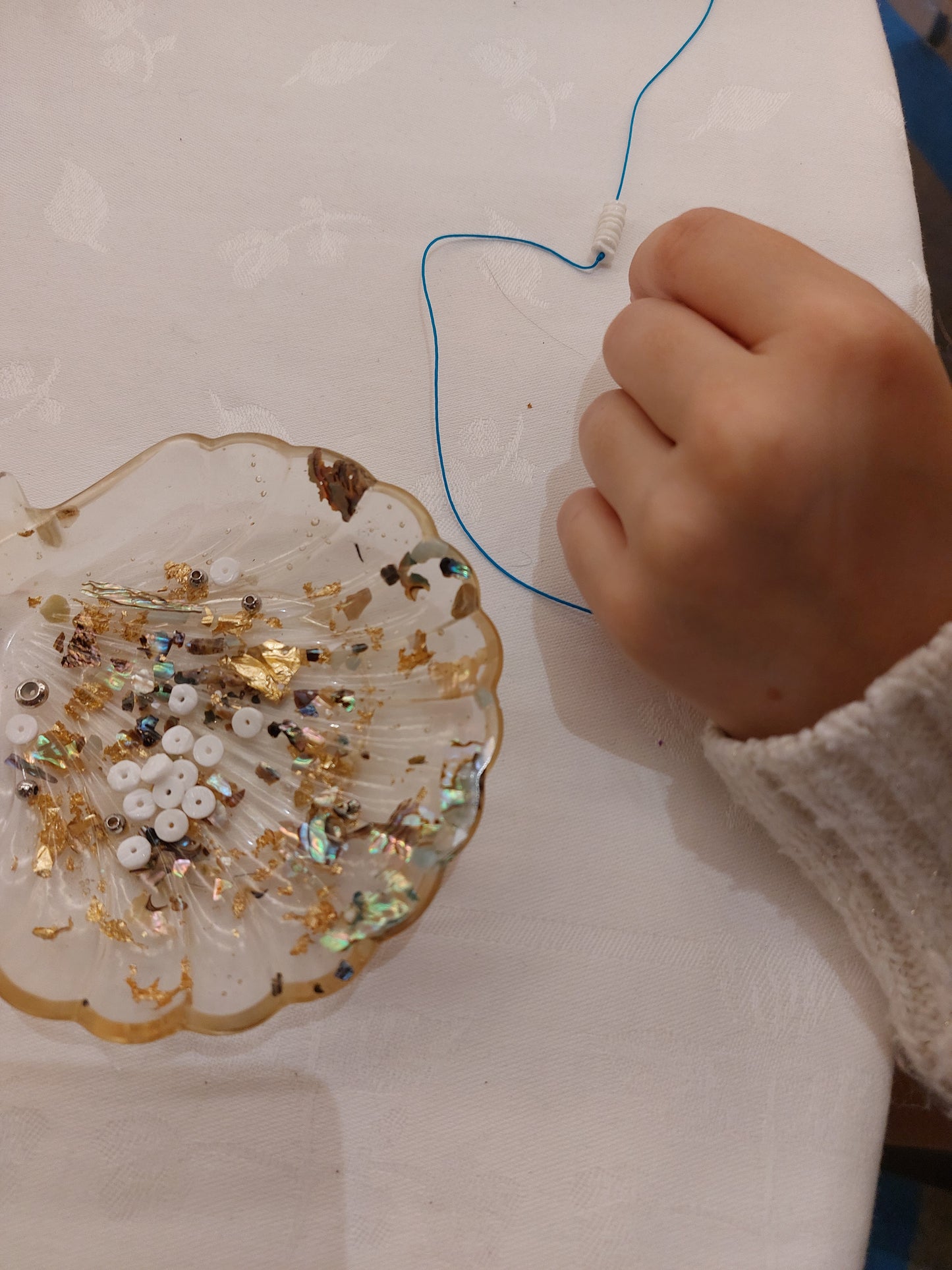 DIY: Atelier réalisation de bracelet enfant - caurisandco