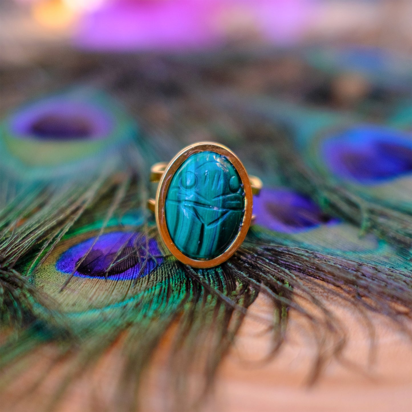 Bague en acier inoxydable doré et cabochon ovale 18*13mm - caurisandco