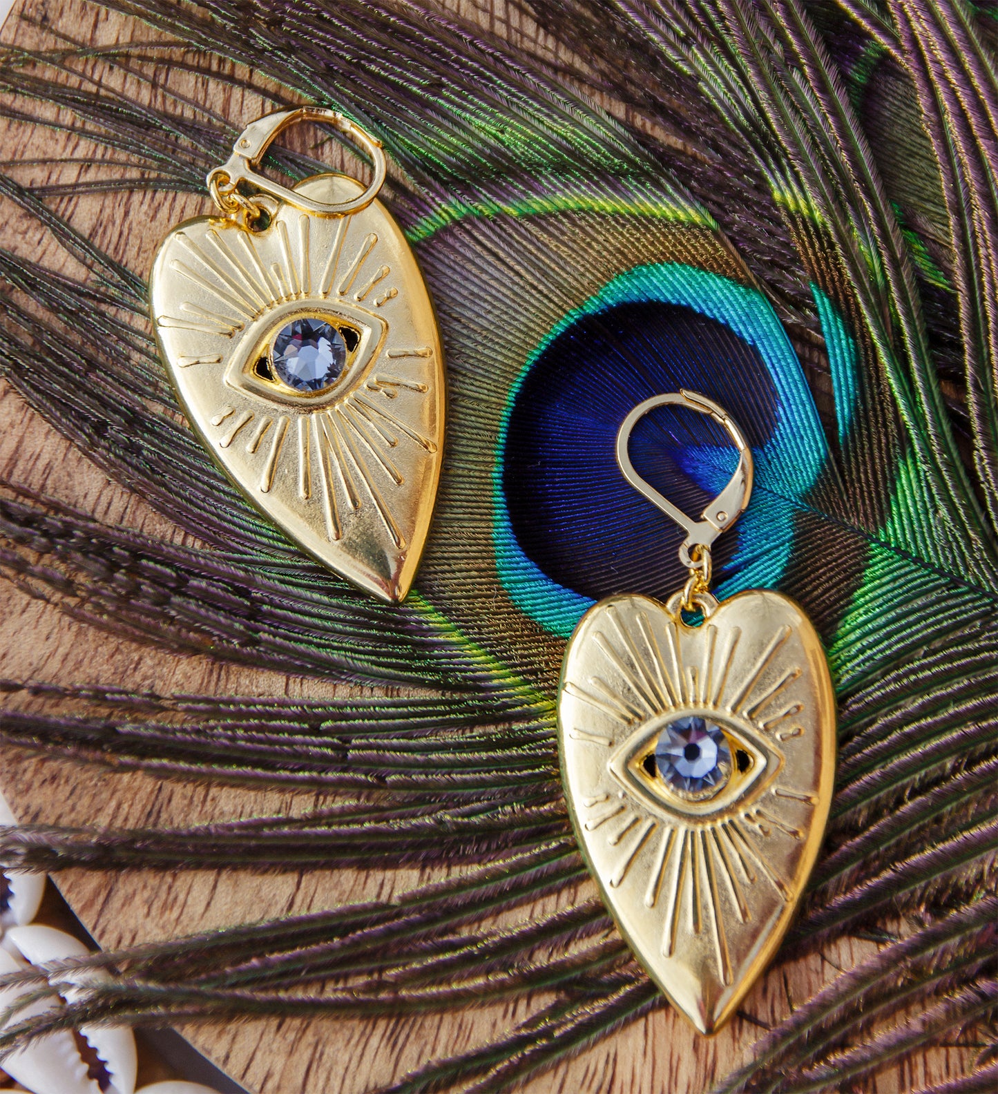 Boucle d'oreille coeur motif oeil ex voto et cristal (6cm) - caurisandco