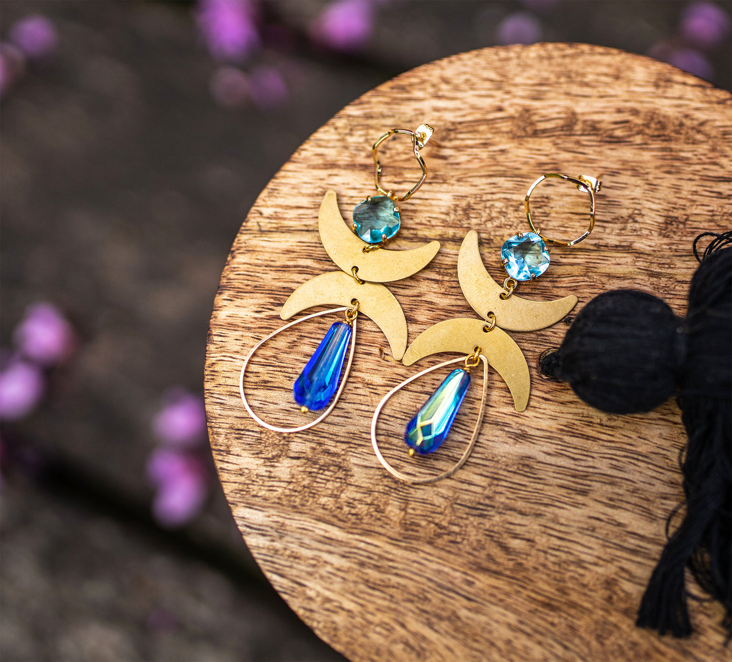 boucle d'oreille lune et pendentif en verre faite main - caurisandco