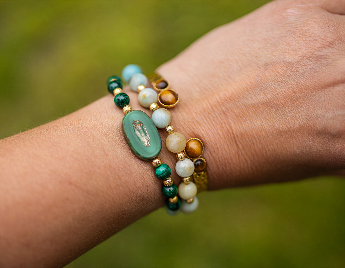 bracelet amazonite et laiton doré 18K fait main - caurisandco