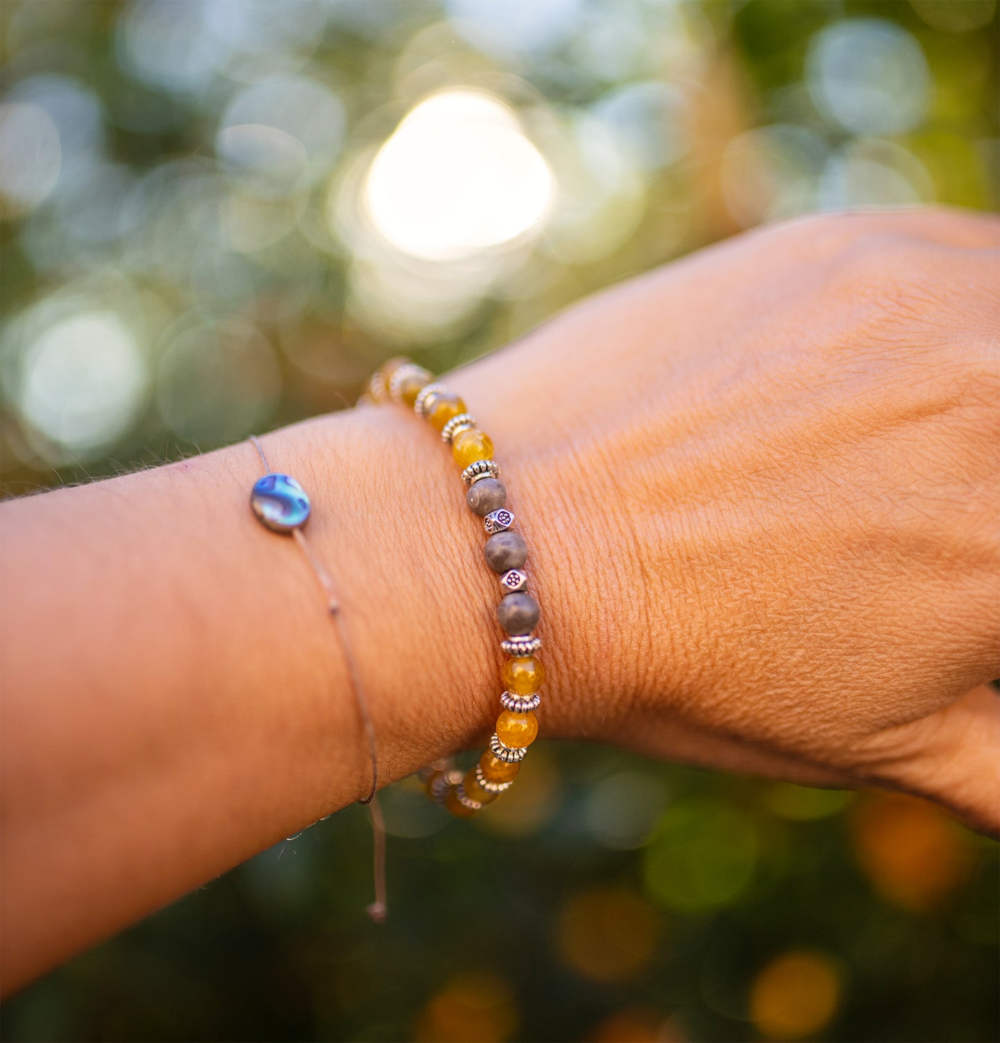 bracelet agate jaune et grise fait main piece unique - caurisandco