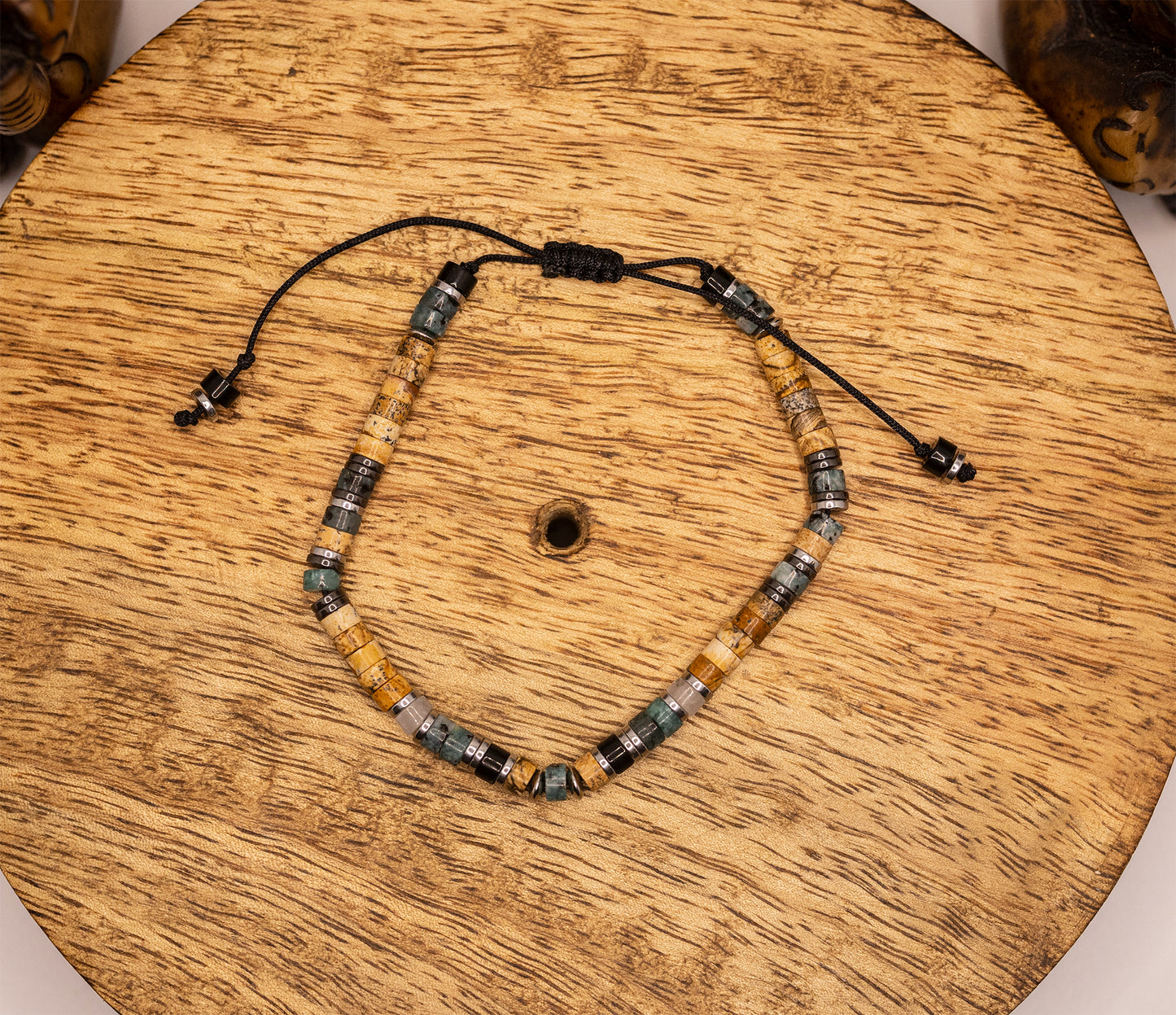 bracelet heishi jaspe agate et acier inox fait main - caurisandco