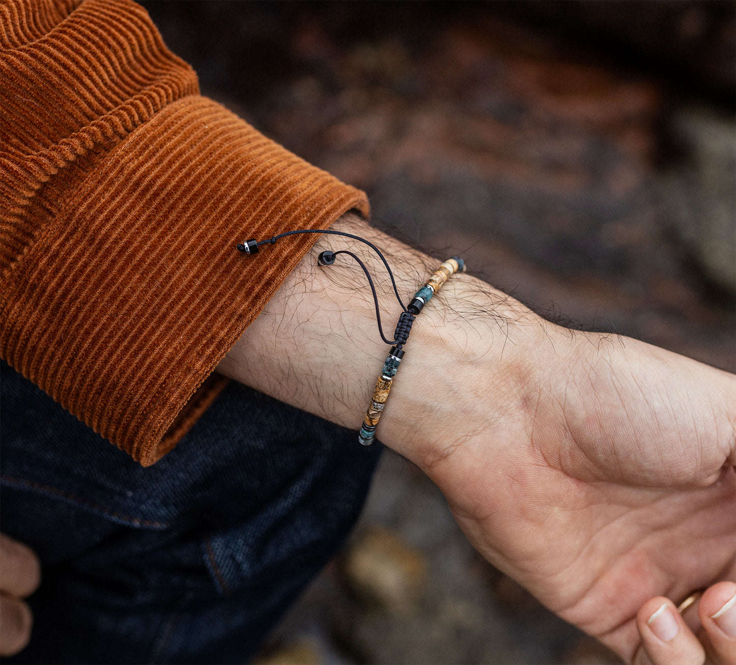 bracelet heishi jaspe agate et acier inox fait main - caurisandco