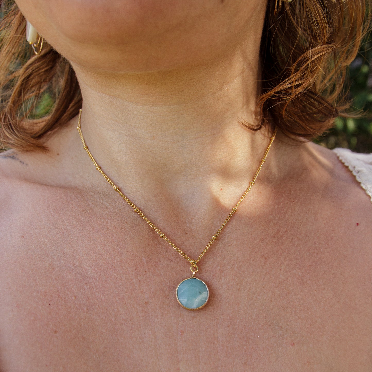 Chaine en acier inoxydable doré et pendentif amazonite - caurisandco