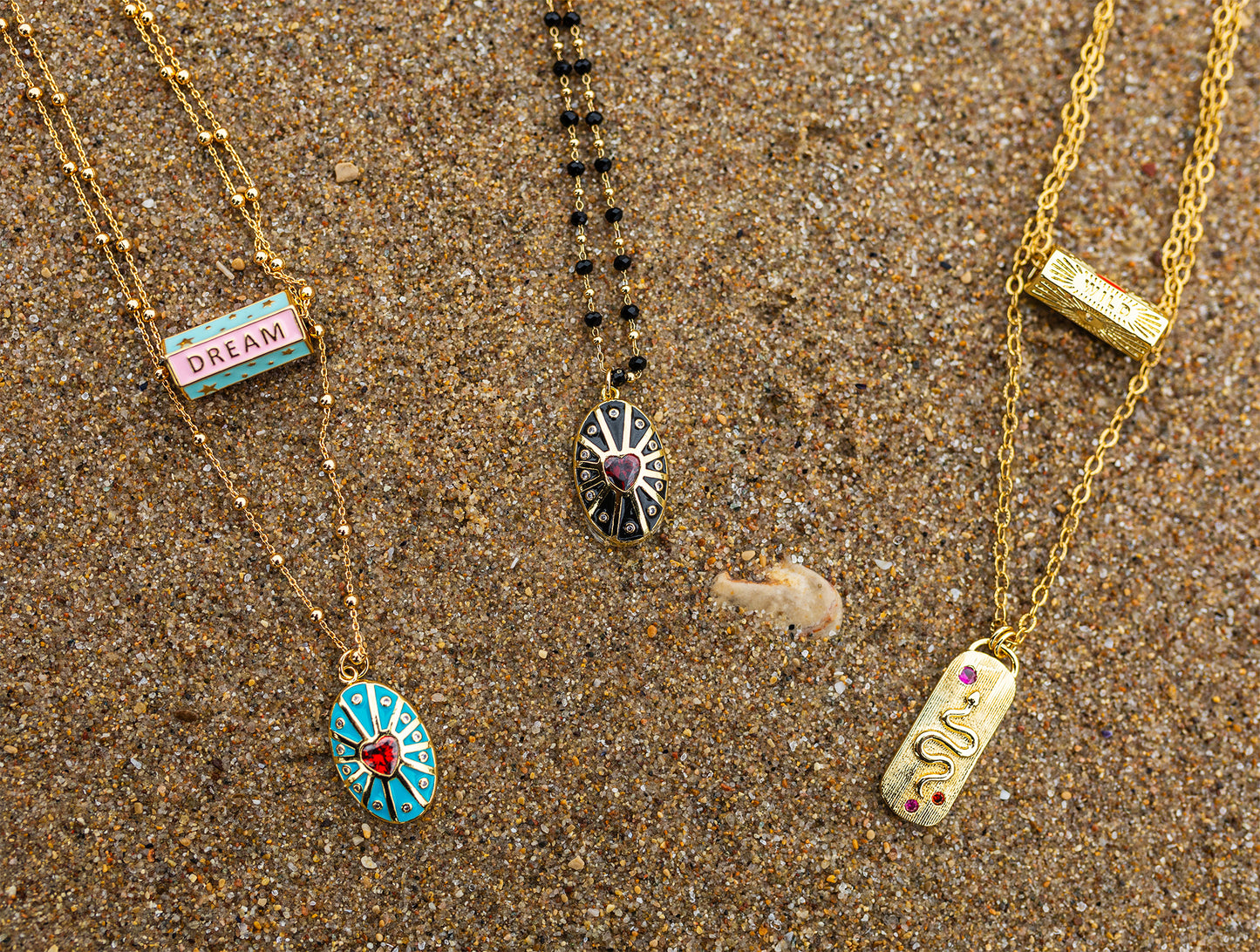 collier double talisman à message "amour" et "dream" et pendentif coeur fait main - caurisandco