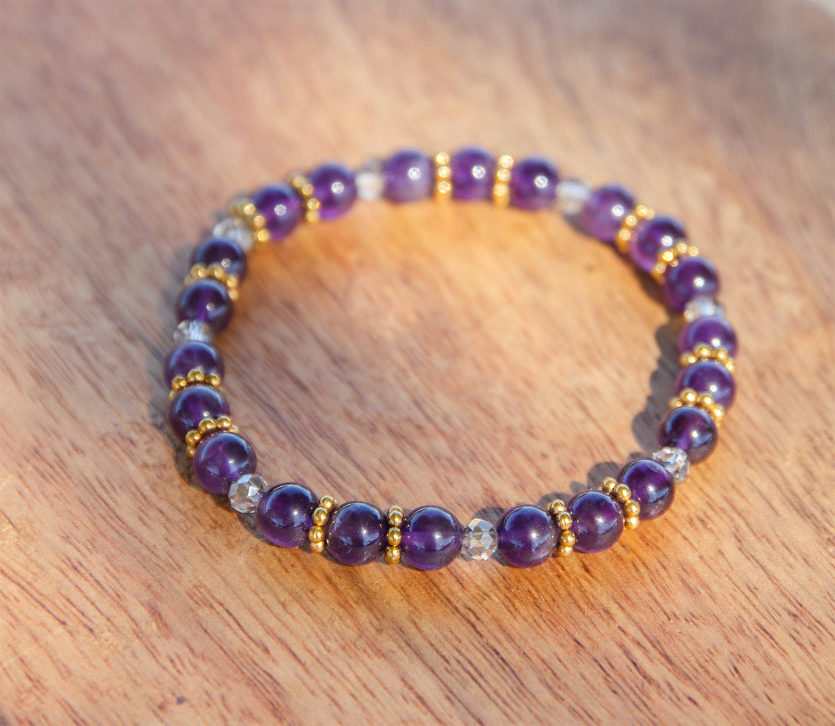 Bracelet Femme Améthyste 6mm, Laiton Doré & Perles Verre