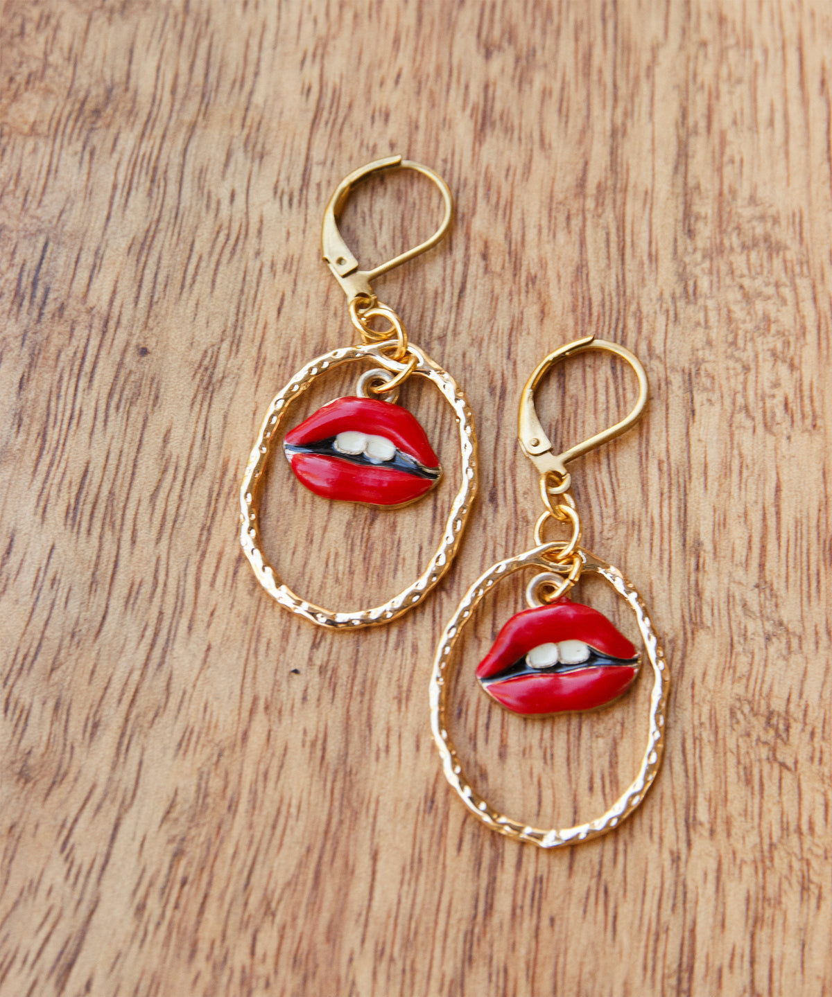 Boucles d'oreilles bouche baddies