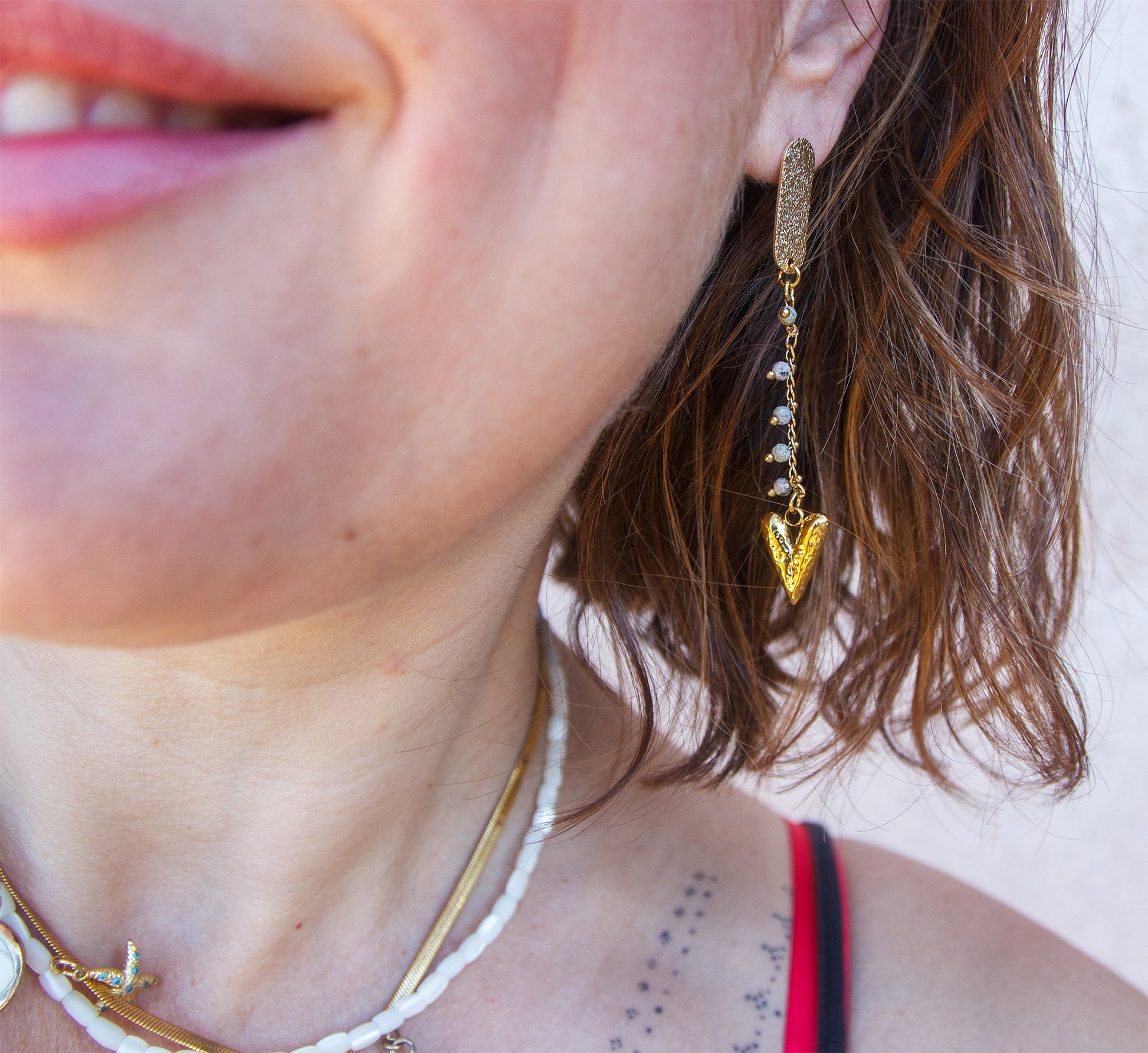 Boucles d'Oreilles Pendantes chaine rosaire et coeur ex voto - caurisandco