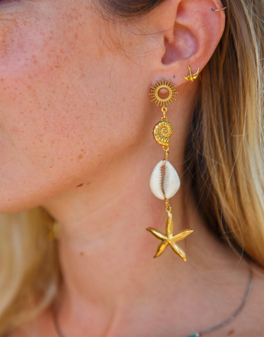 Boucles d’oreilles pendantes bohèmes cauris & étoile de mer