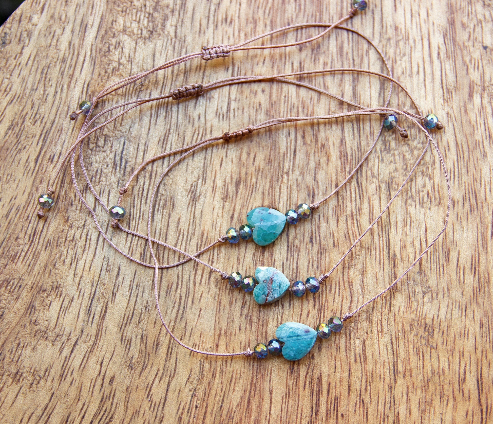 Bracelet Cœur en opale verte facettée 8mm Réglable Fait Main Cauris&Co - caurisandco