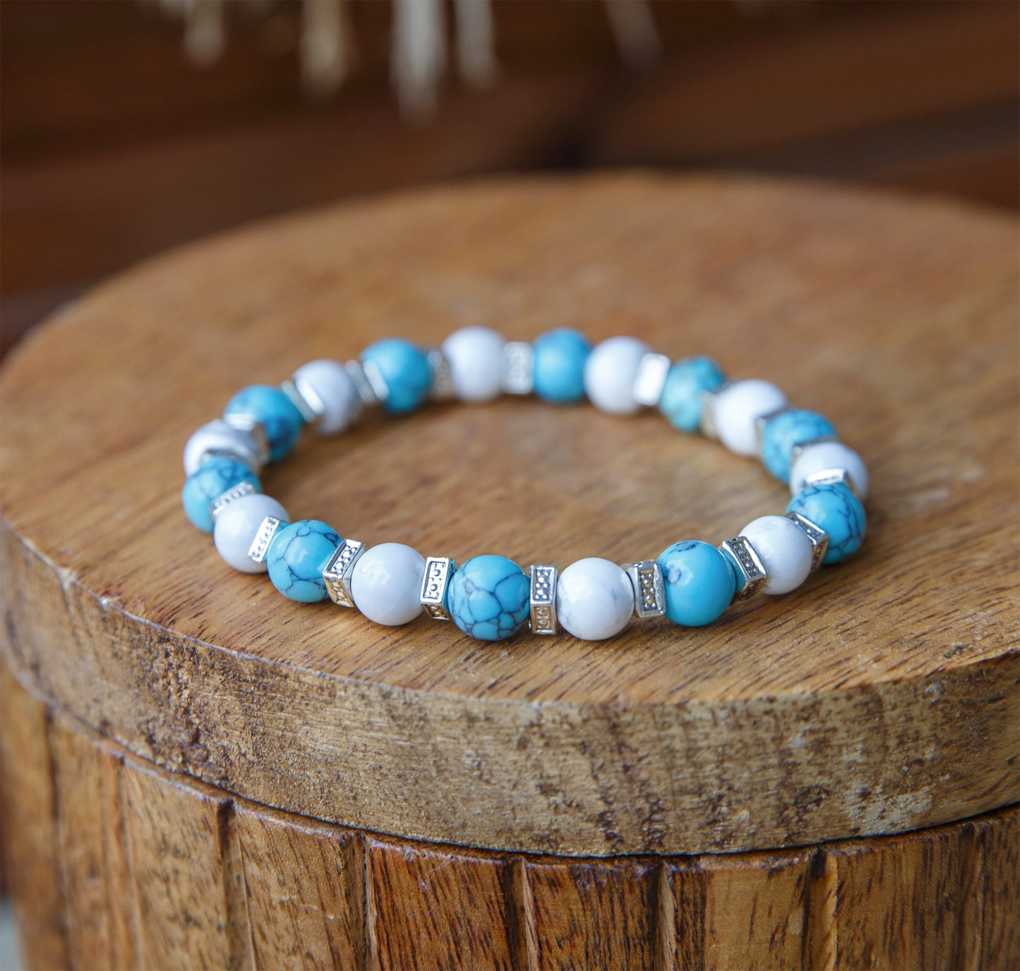 Bracelet agate blanche et howlite turquoise 8mm - caurisandco