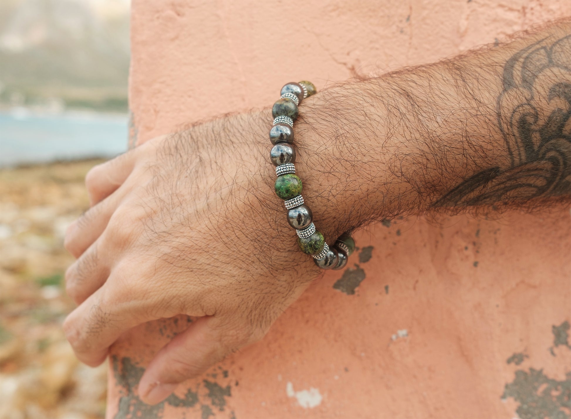 bracelet homme hematite et turquoise d'afrique 10 mm - caurisandco