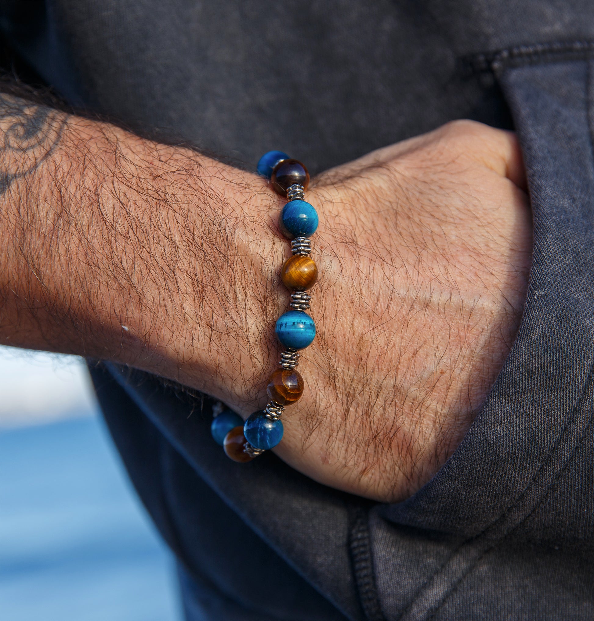 Bracelet Perles Œil de Tigre et oeil de tigre teintée bleu intercalaire large 10mm - caurisandco