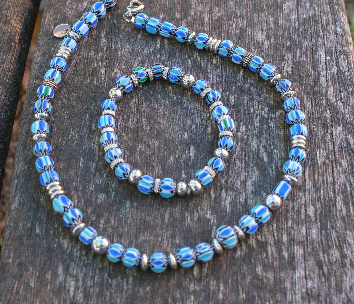 collier homme perles chevrons bleu