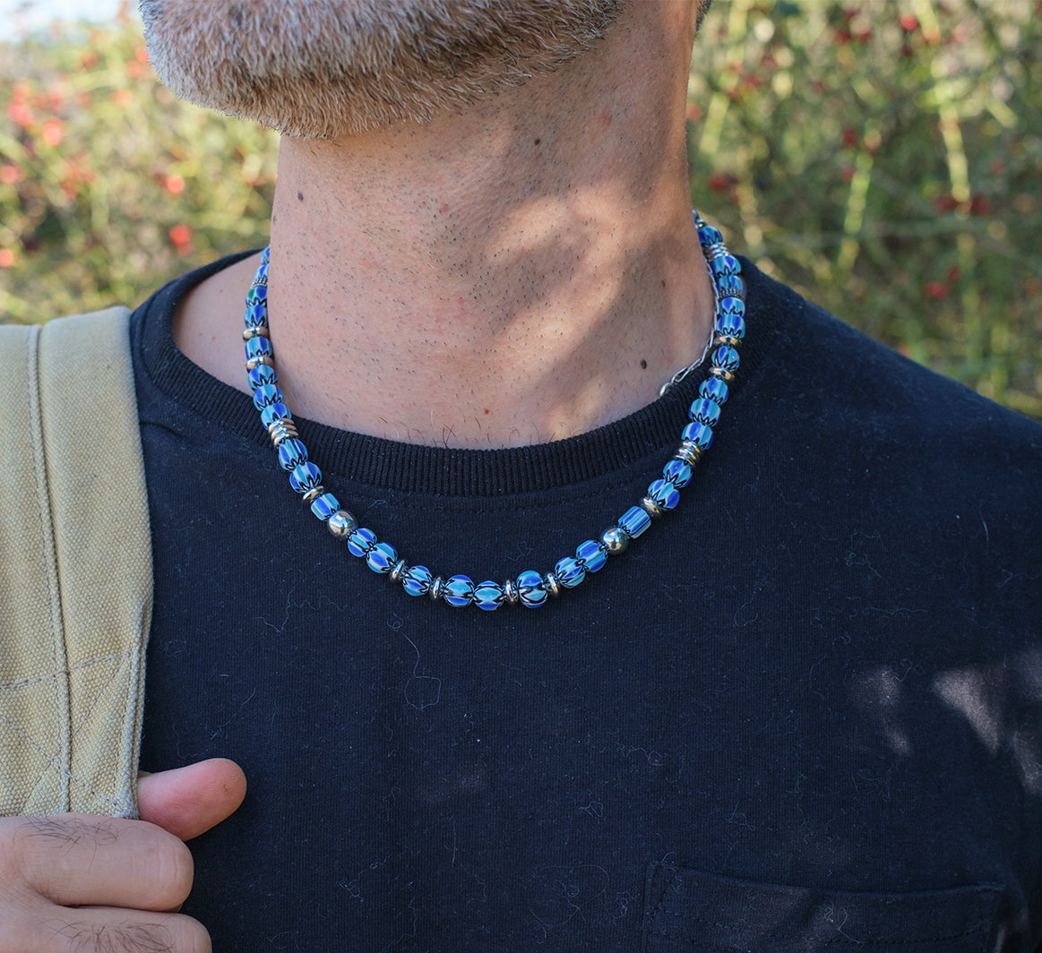 collier homme perles chevrons bleu