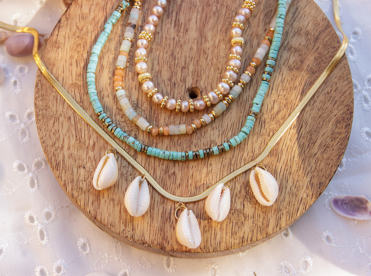 Collier ras de cou en heishi d'amazonite 4mm - caurisandco