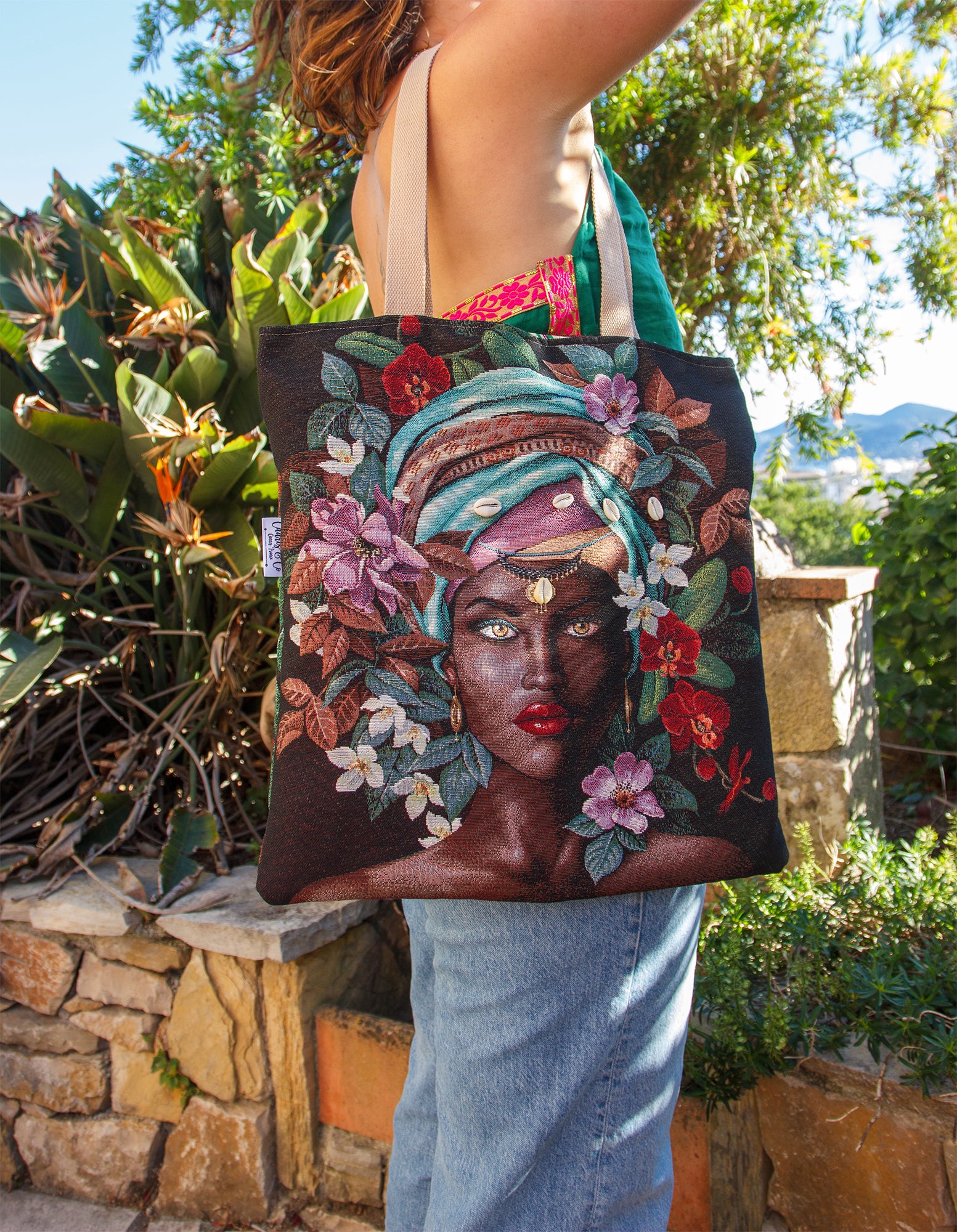 Sac tote bag femme ethnique 45*45 cm doublure batik PIECE UNIQUE - caurisandco