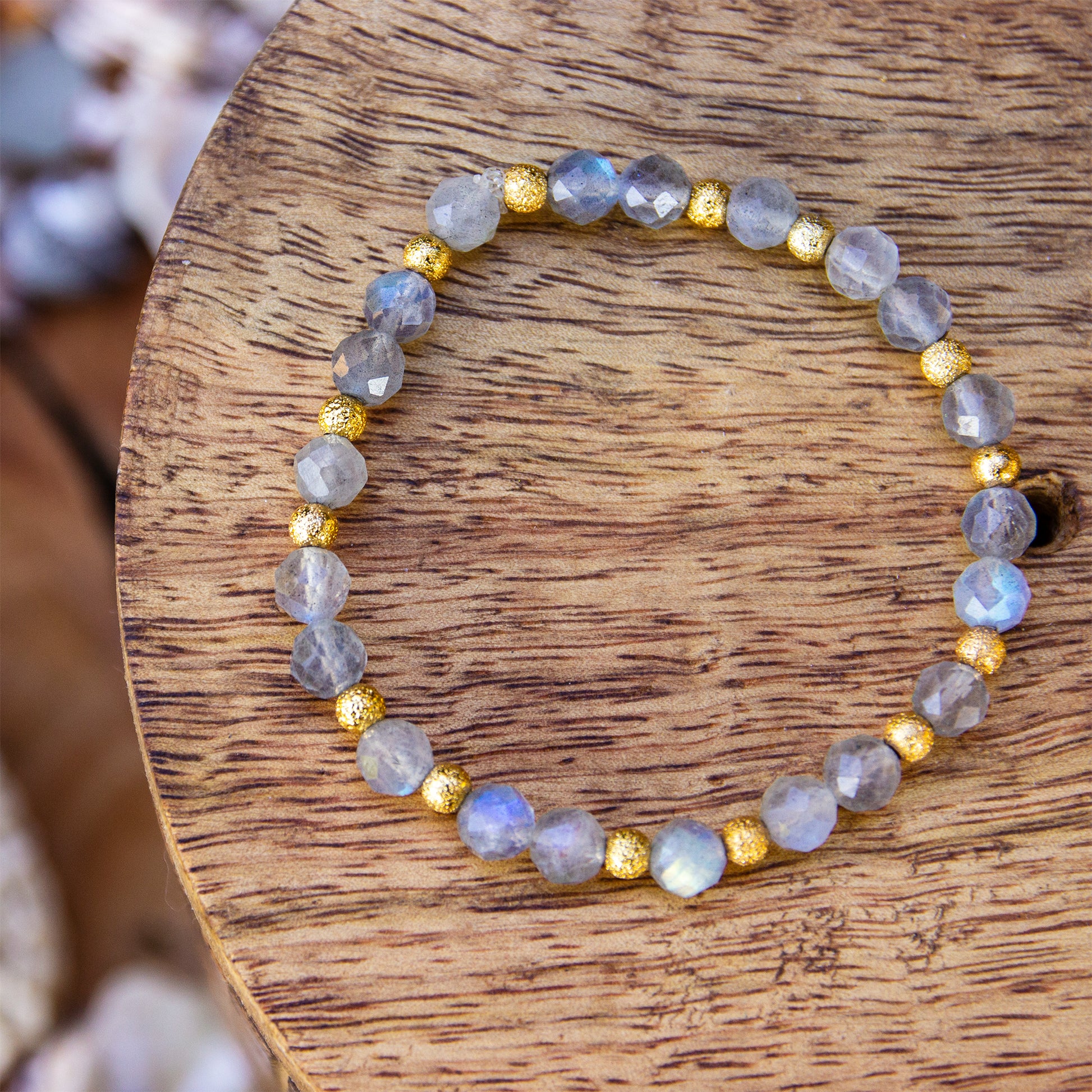 Bracelet femme perles labradorite facettée 6 mm