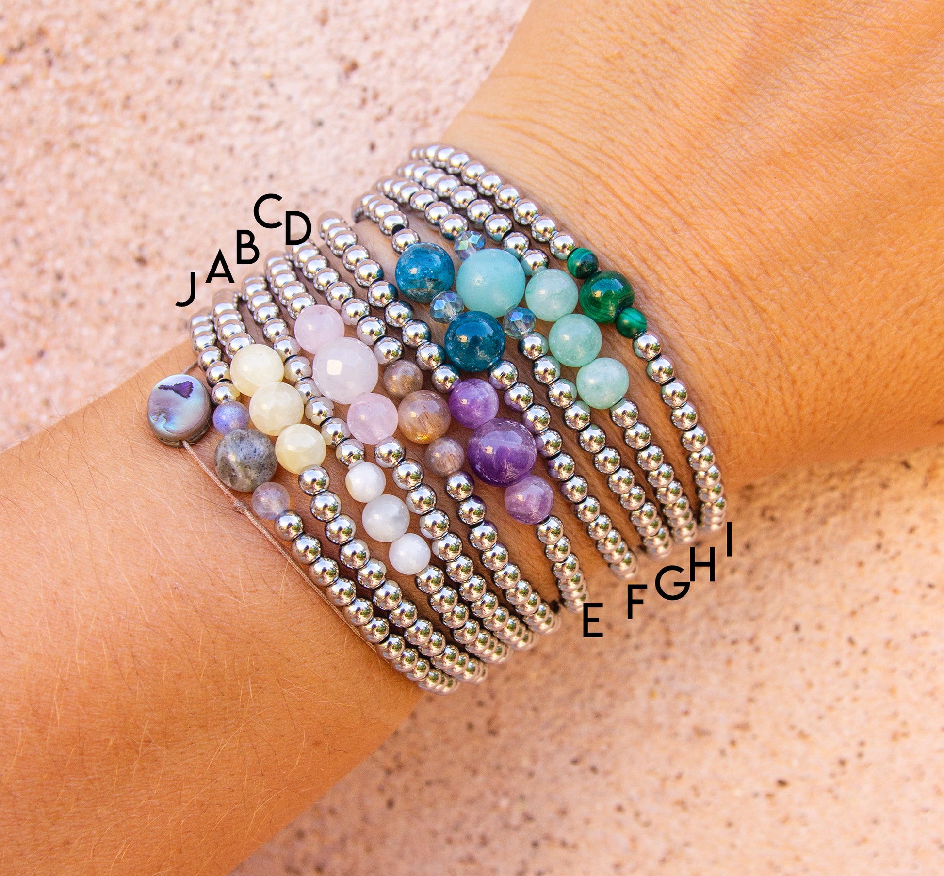bracelet en perles en acier inoxydable et pierres gemmes fait main - caurisandco